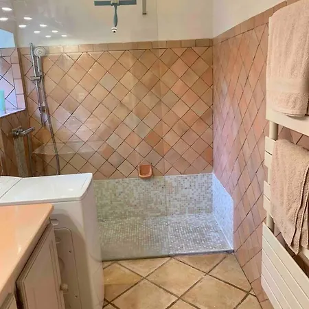Maison Cosy Avec Vue à *