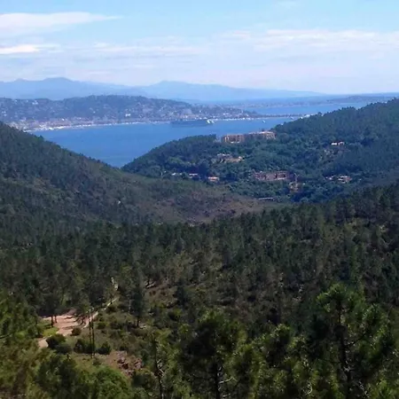 Casa de Férias Maison Cosy Avec Vue à *